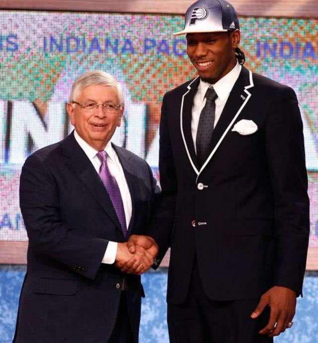 现多组清障 现多组清障